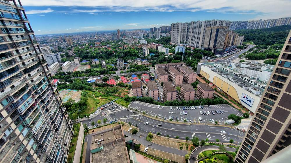益阳城市航拍实景（29楼拍摄，益阳城区东部远景）